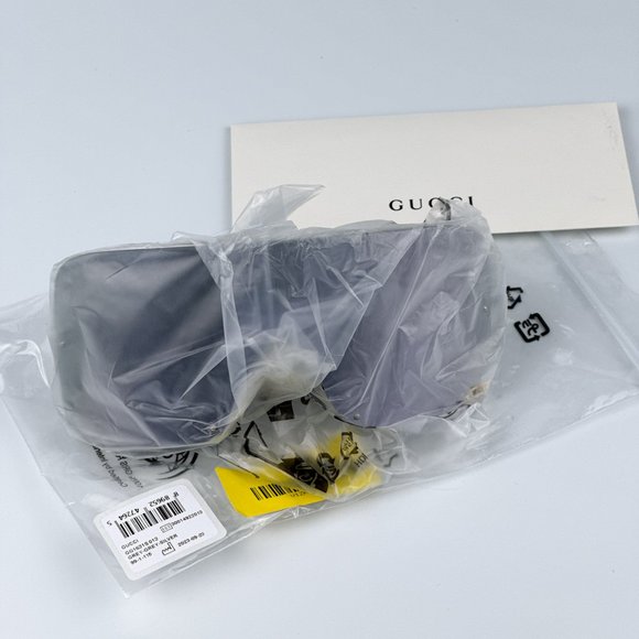 NEW Gucci GG1631S 013 Transparent Grey Multilayer Silver Shield Unisex Sunglasse - Picture 11 of 11